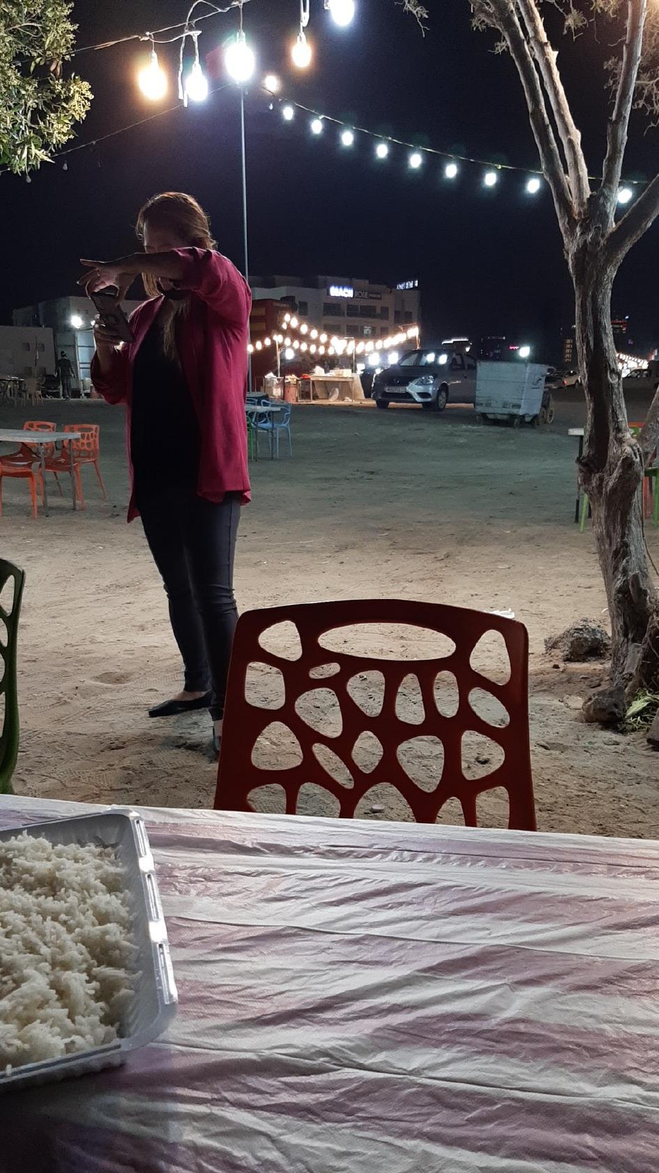 مطعم البيت الكامل، ساحل كرباباد