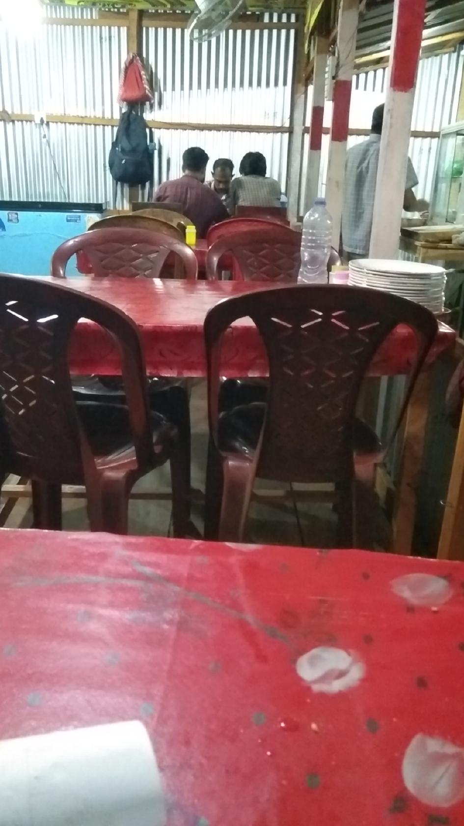 যোবায়ের হোটেল এন্ড রেস্টুরেন্ট