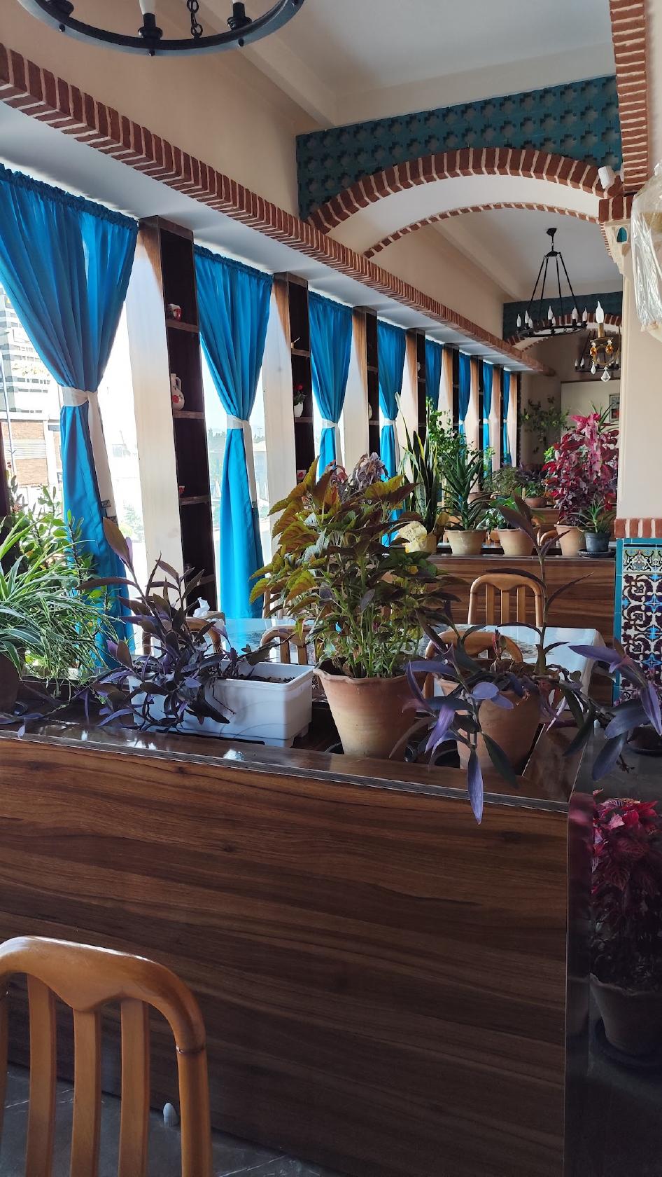 Firuzeh Mansion Restaurant