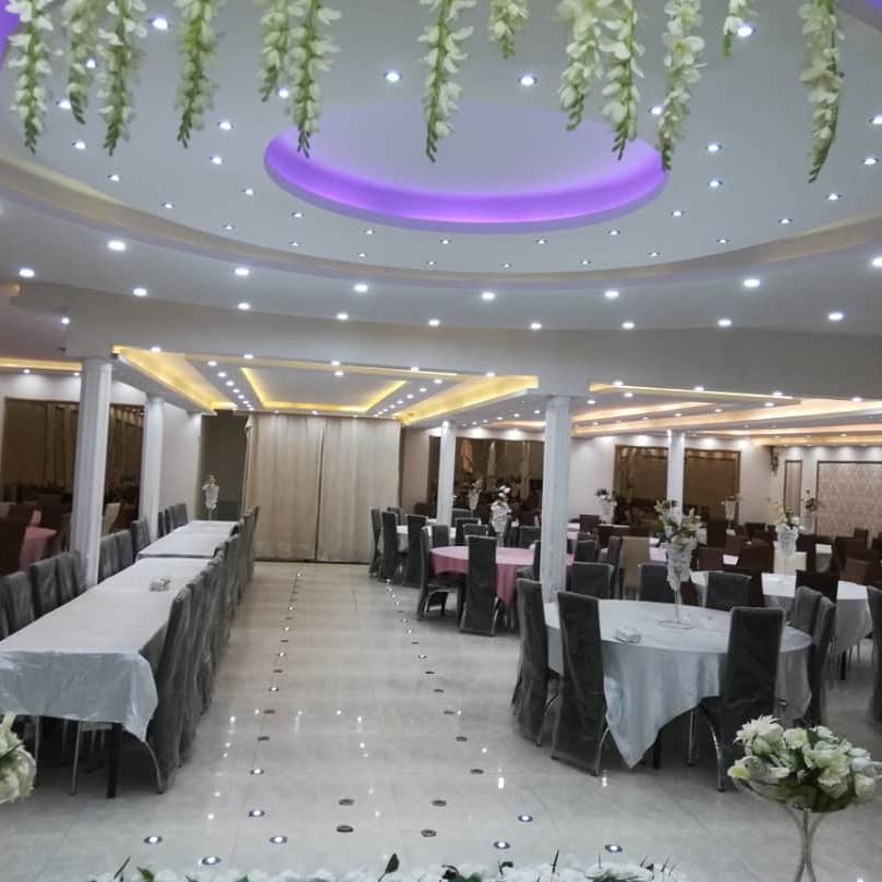 عمارت مجلل نیاوران