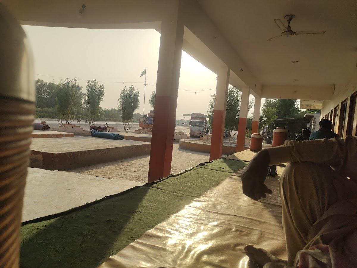 Khyber Shinwari Hotel