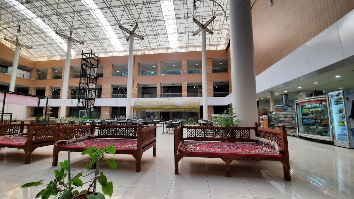 کافه رستوران مشاهیر آذربایجان