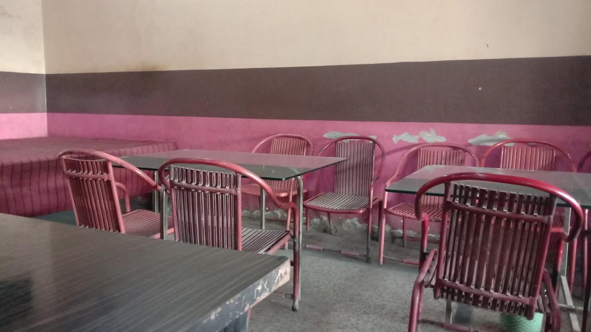 Zaiqa Hotel ذائقہ