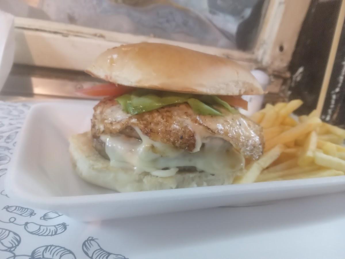 "Al toque" Chivitería