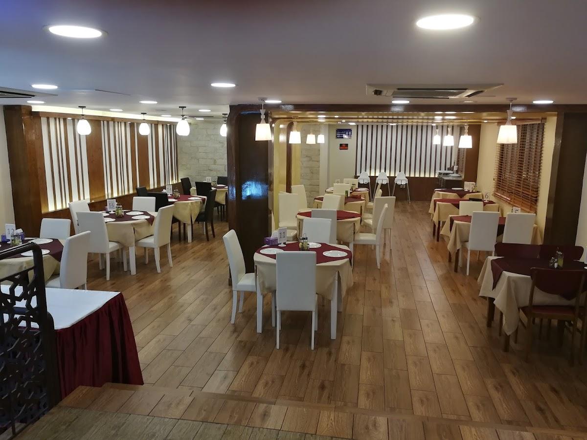 Narjis Grill 2 Restaurant