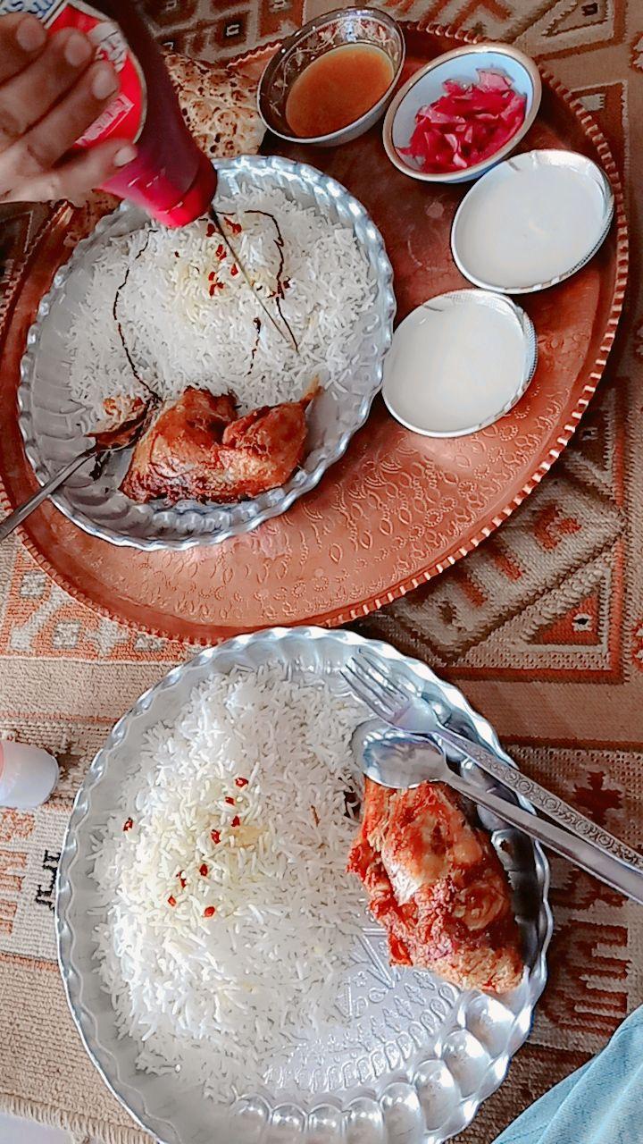 رستوران بید مجنون
