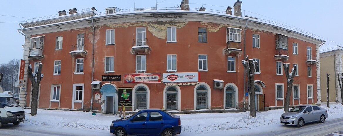 Восточный