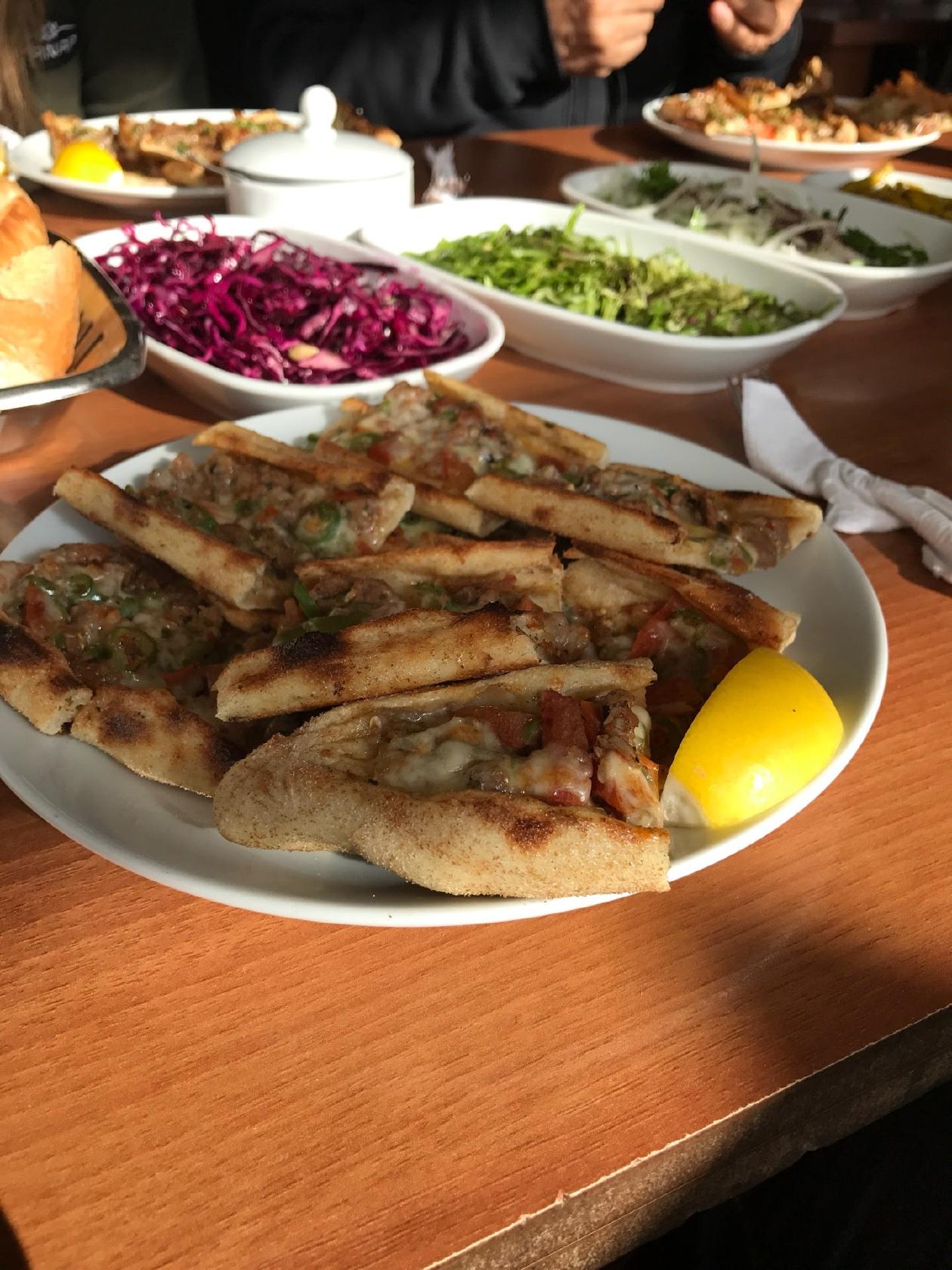 Latifşah Izgara Salonu