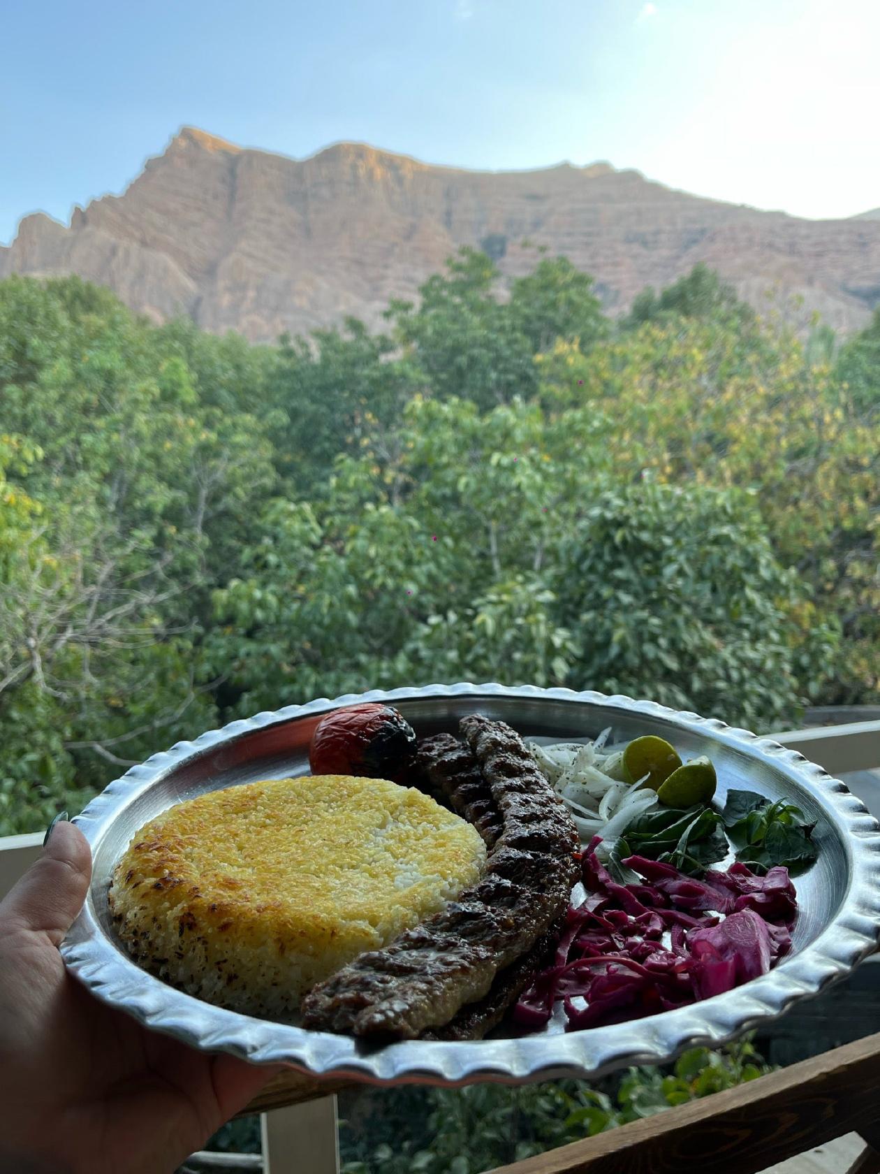 رستوران ستاره قلات Ghalat Star Restaurant