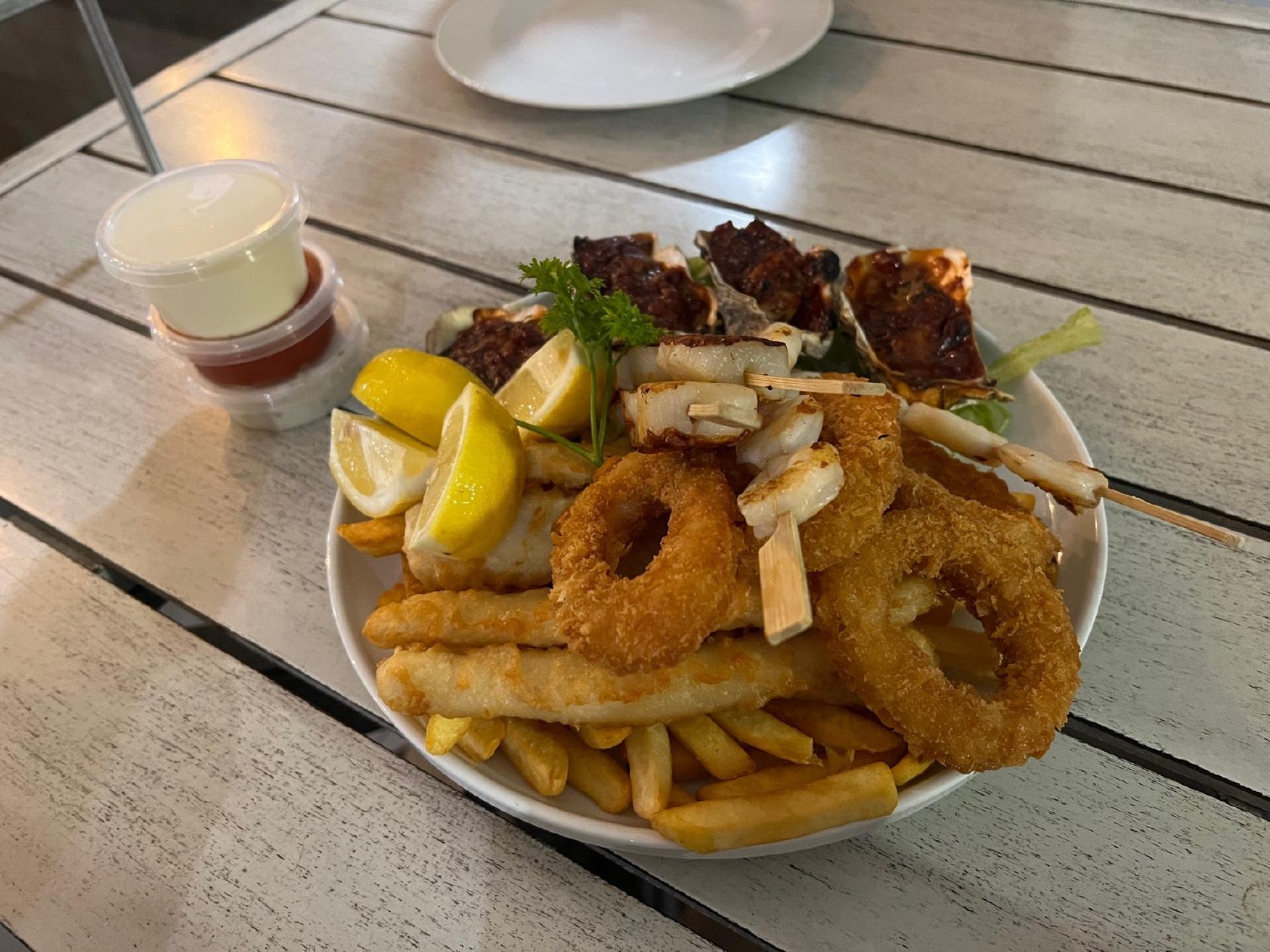 Deb's Fish Café