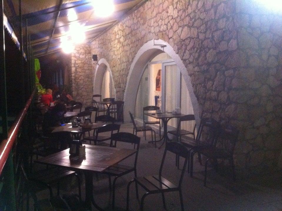 Restaurant South Pier