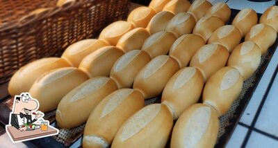 Comida em Padaria do Lu