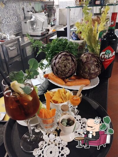 Gli interni di Bar Mattone